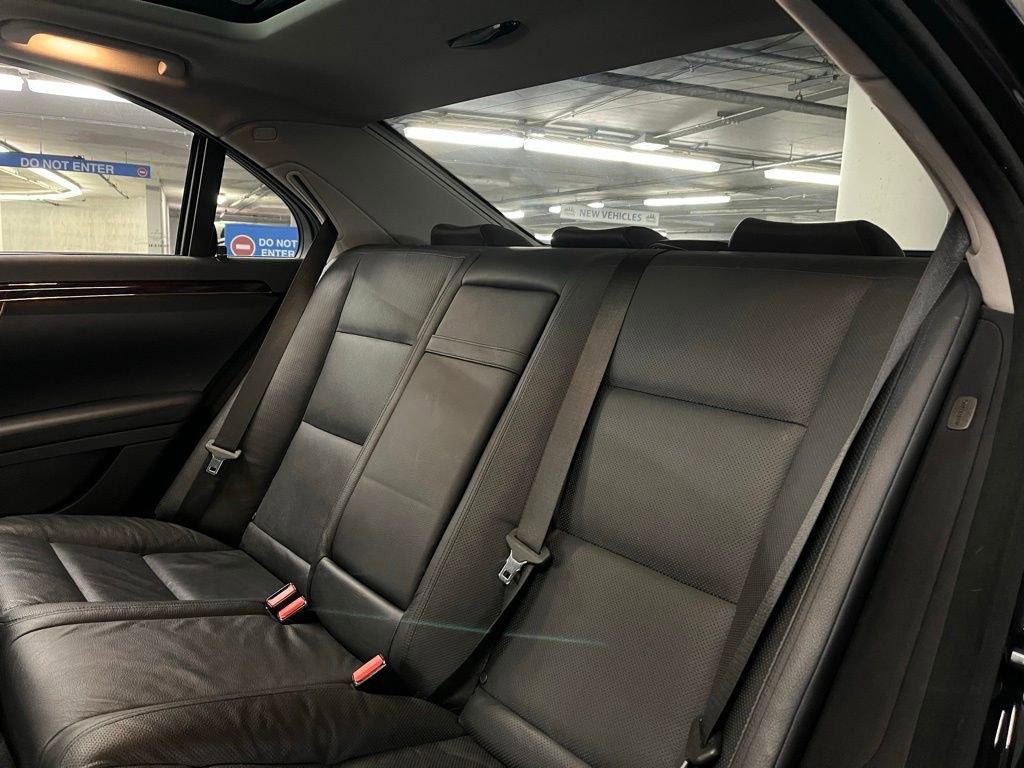 Used 2012 Mercedes-Benz S 550 4MATIC image 22