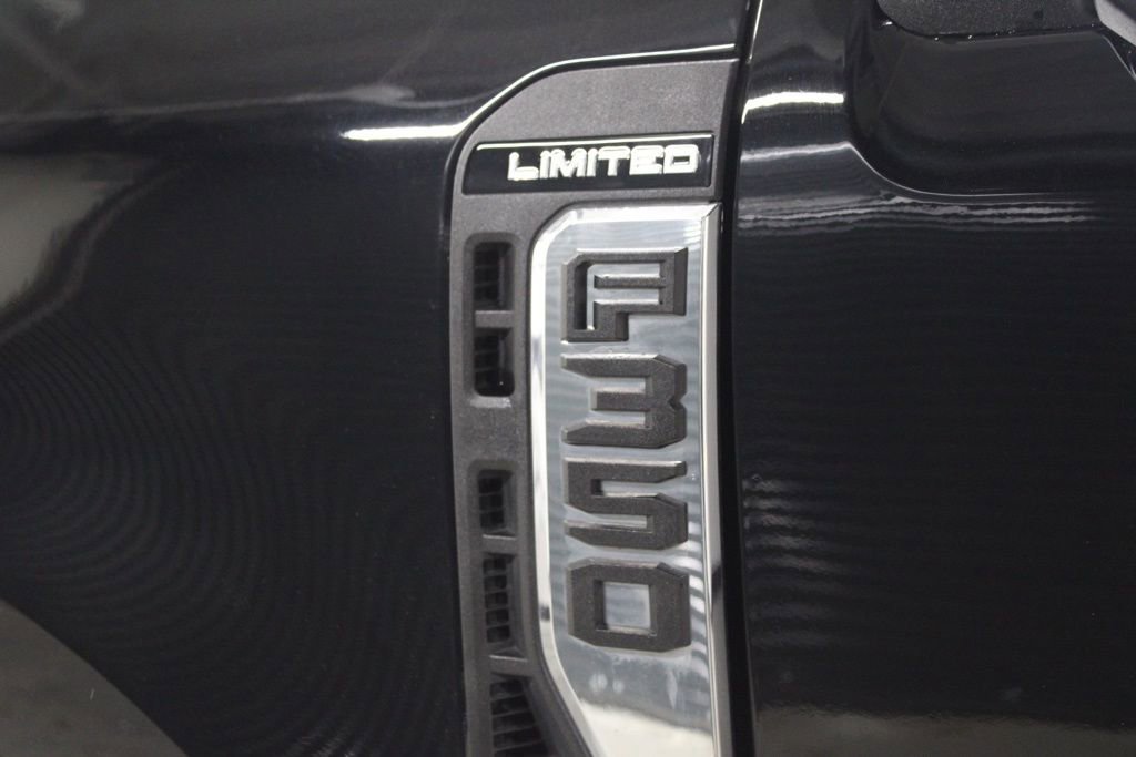 Used 2024 Ford F350 Limited w/ FX4 Off-Road Package AWD/4WD image 8