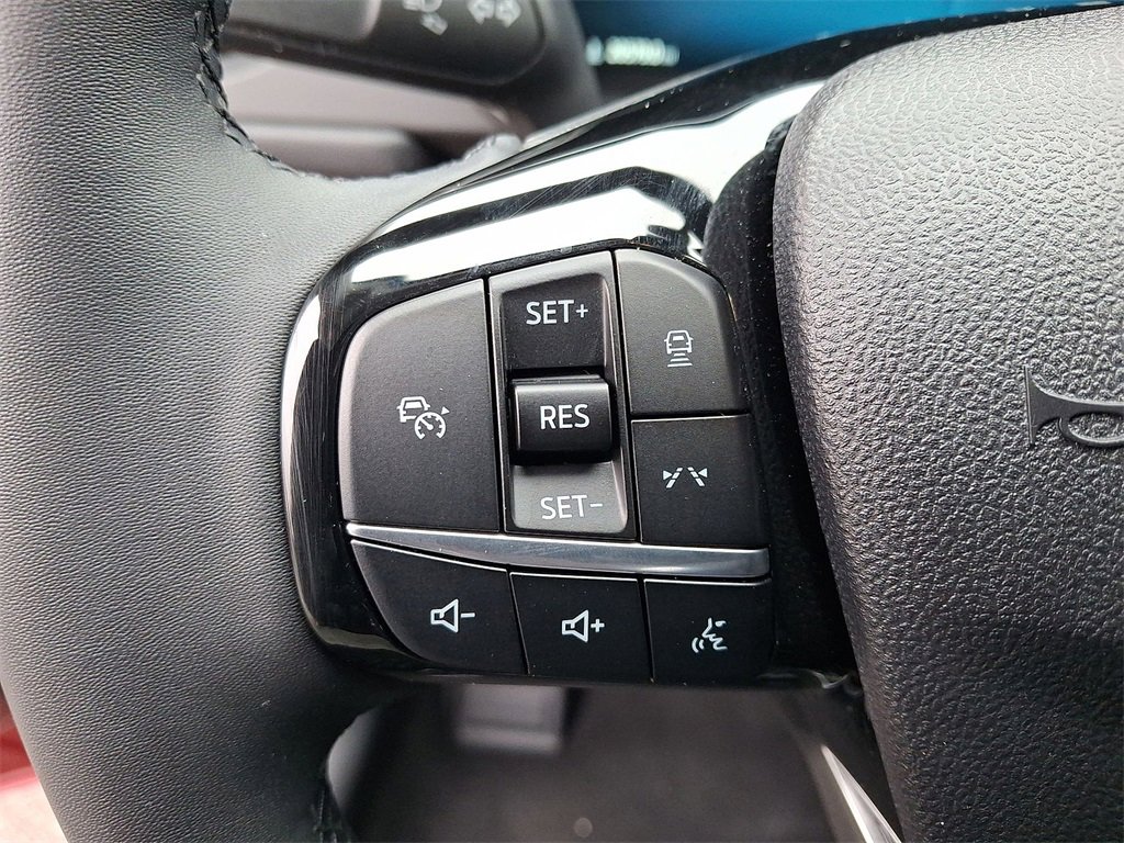 Used 2023 Ford Escape Platinum w/ Premium Technology Package image 17