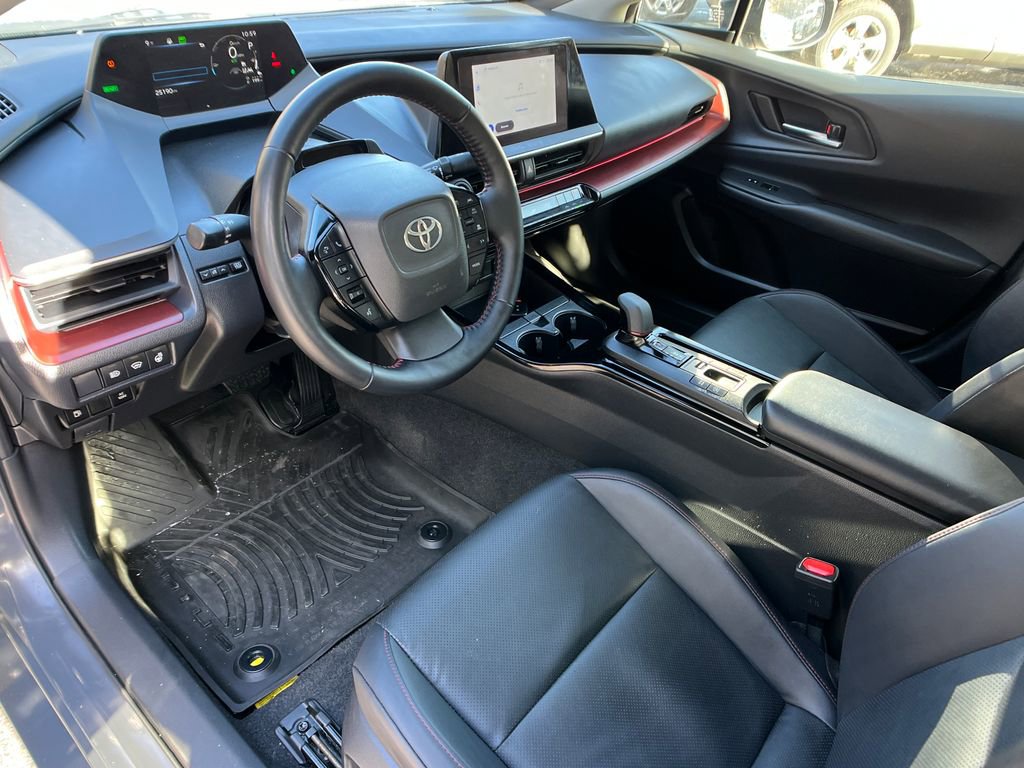 Used 2023 Toyota Prius Prime XSE image 10