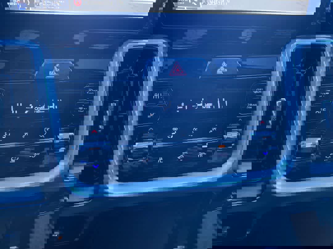 Used 2022 Kia Sorento EX w/ Panoramic Sunroof Package image 19