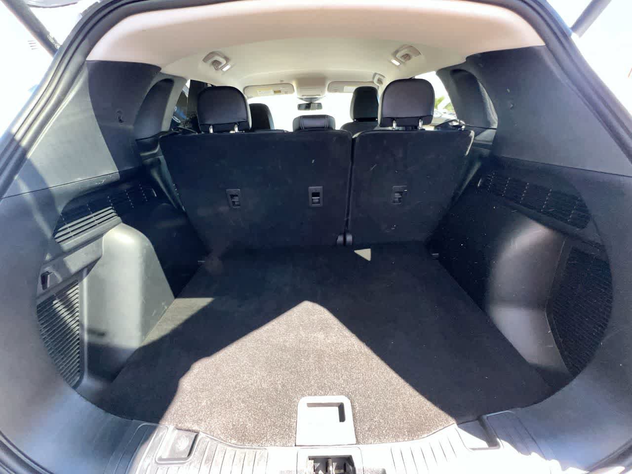 Used 2025 Ford Escape Platinum AWD/4WD image 24