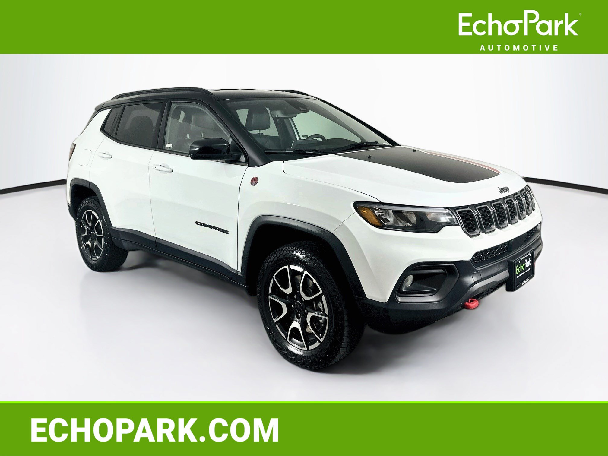 Used 2025 Jeep Compass Trailhawk