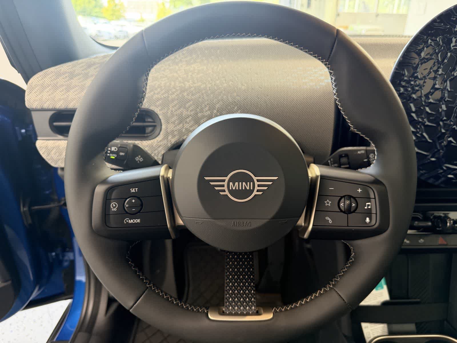 New 2026 MINI Cooper 2-Door Hardtop FWD image 15
