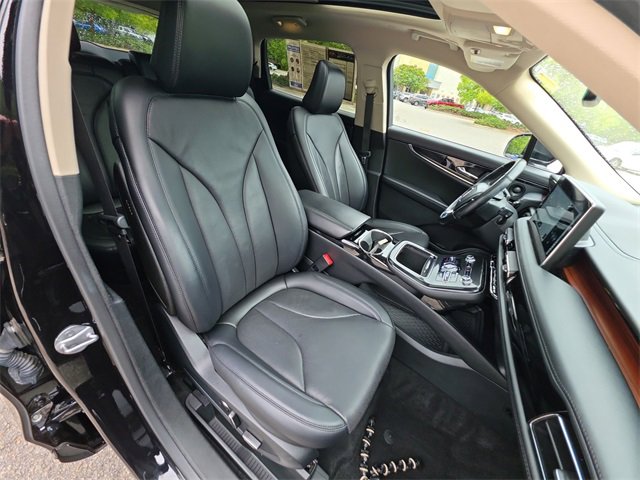 Used 2022 Lincoln Nautilus Reserve w/ Equipment Group 201A image 27