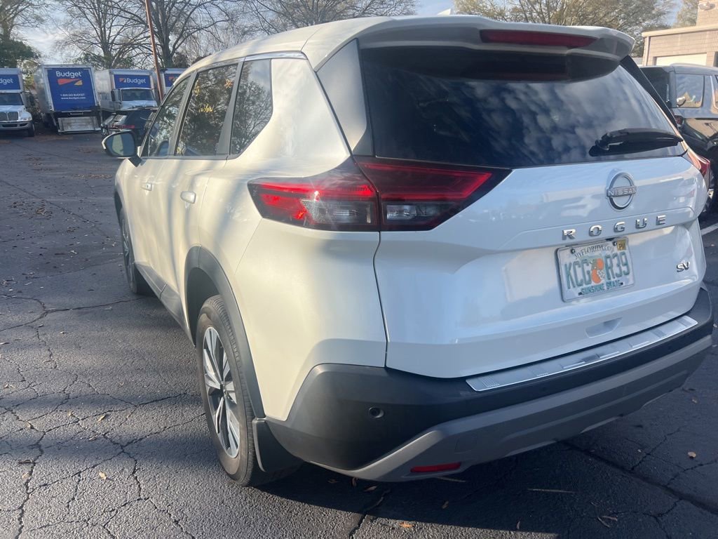 Used 2023 Nissan Rogue SV image 13
