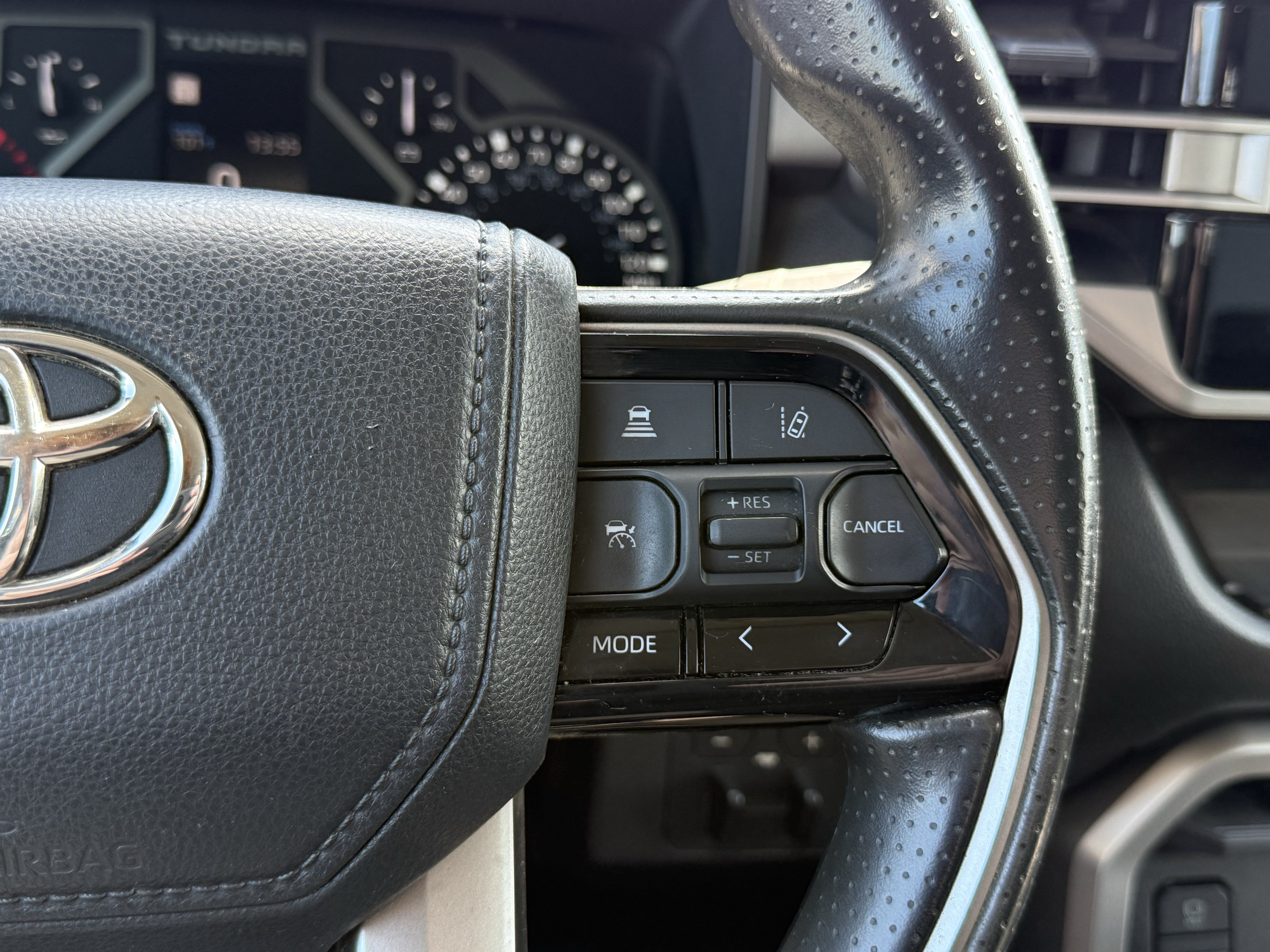 Used 2023 Toyota Tundra SR5 AWD/4WD image 18