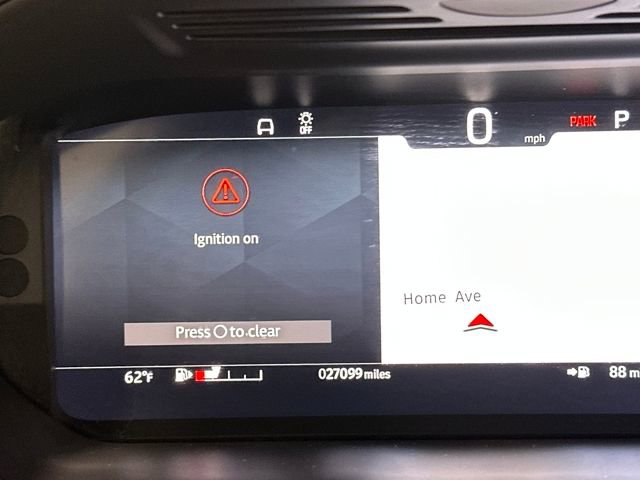 Used 2023 Land Rover Discovery Sport SE R-Dynamic image 18