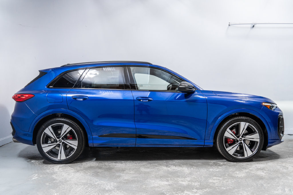 New 2026 Audi SQ5 Premium Plus AWD/4WD image 8
