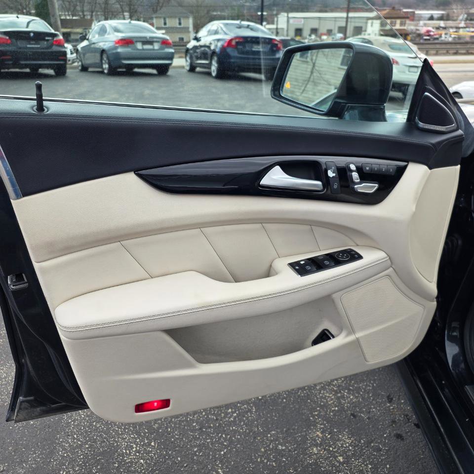 Used 2016 Mercedes-Benz CLS 400 4MATIC image 30