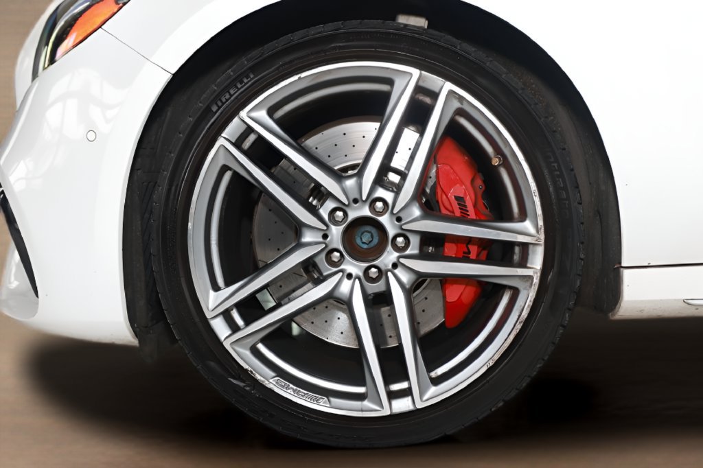 Used 2020 Mercedes-Benz E 63 AMG S image 26