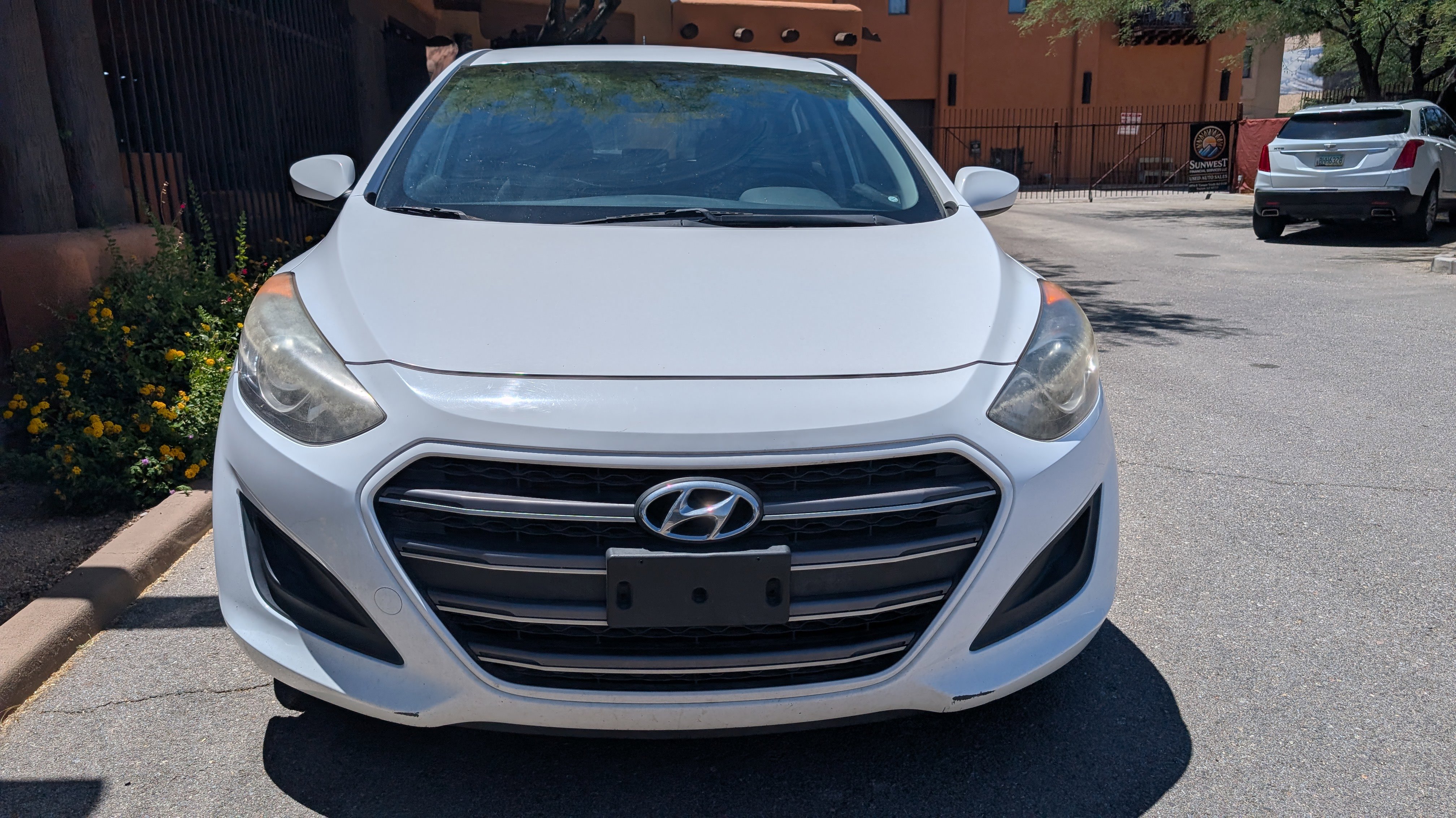 Used 2017 Hyundai Elantra GT FWD image 8