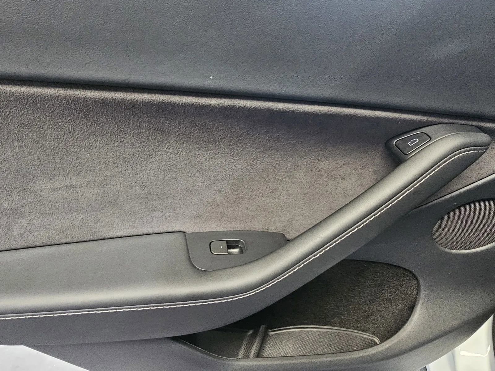 Used 2023 Tesla Model Y Long Range image 13