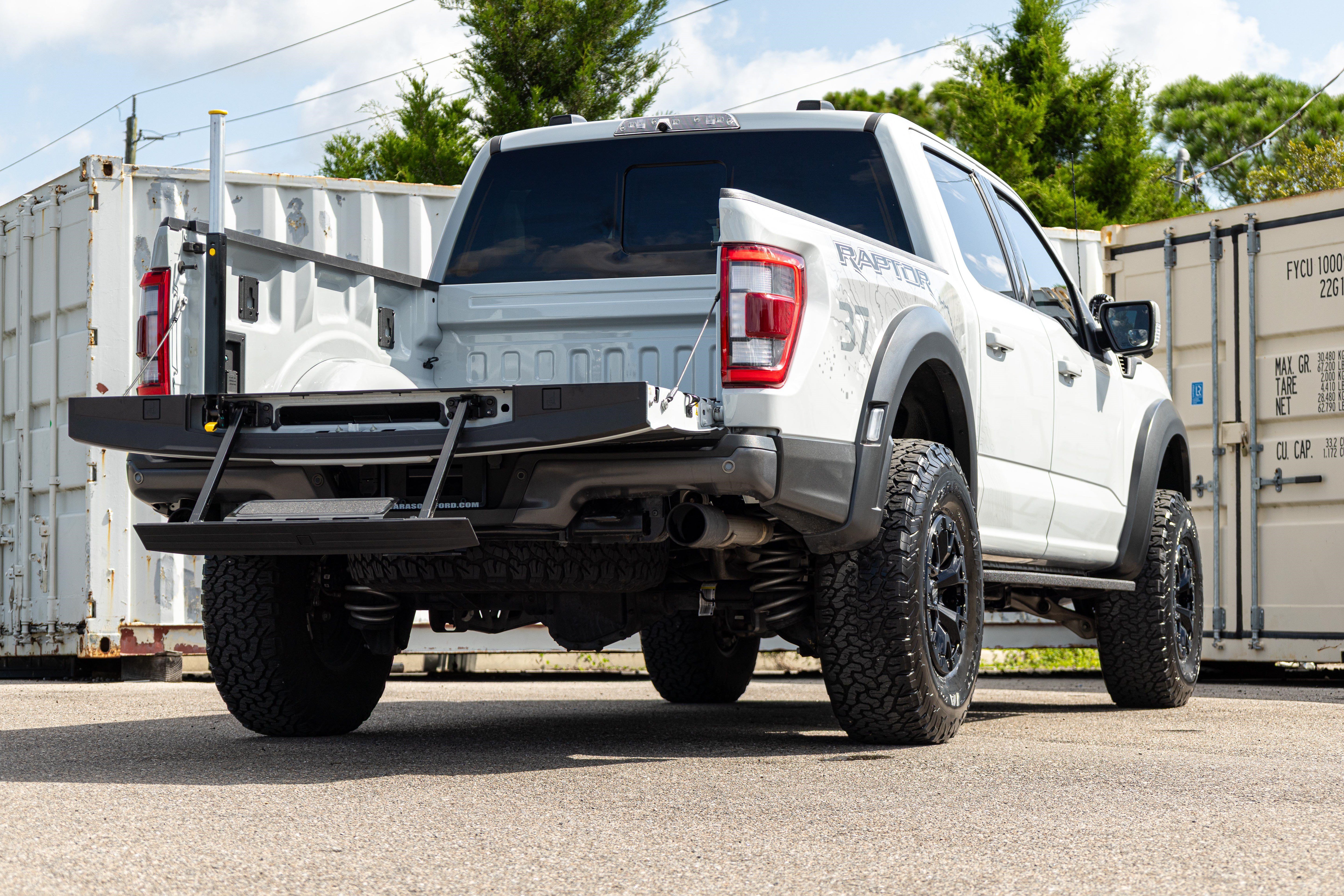 Used 2023 Ford F150 Raptor w/ Raptor 37 Performance Package AWD/4WD image 34