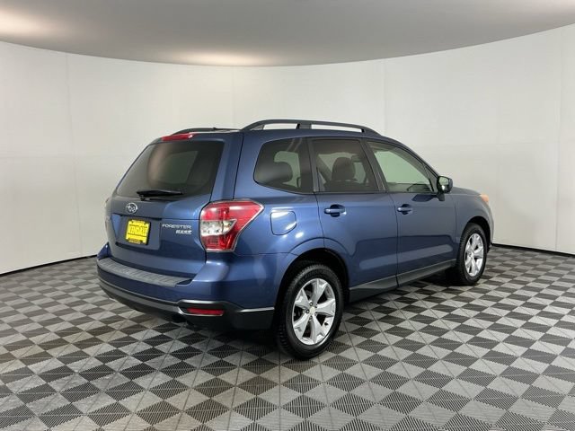 Used 2014 Subaru Forester 2.5i Premium AWD/4WD image 5