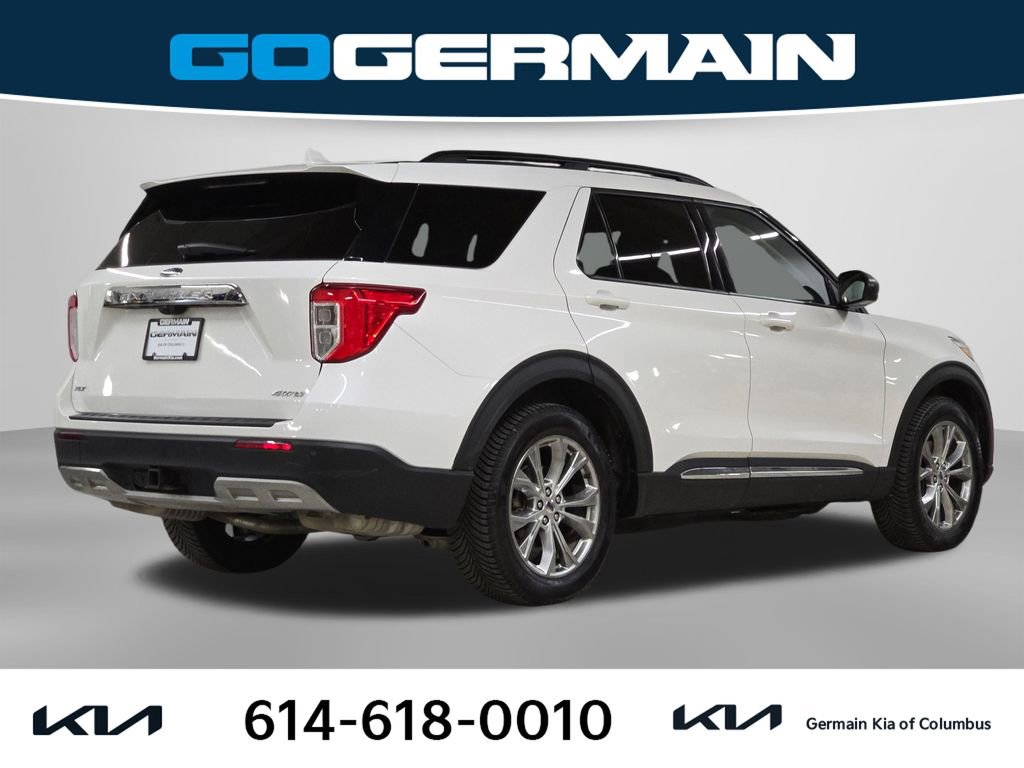 Used 2022 Ford Explorer XLT w/ Equipment Group 202A image 8
