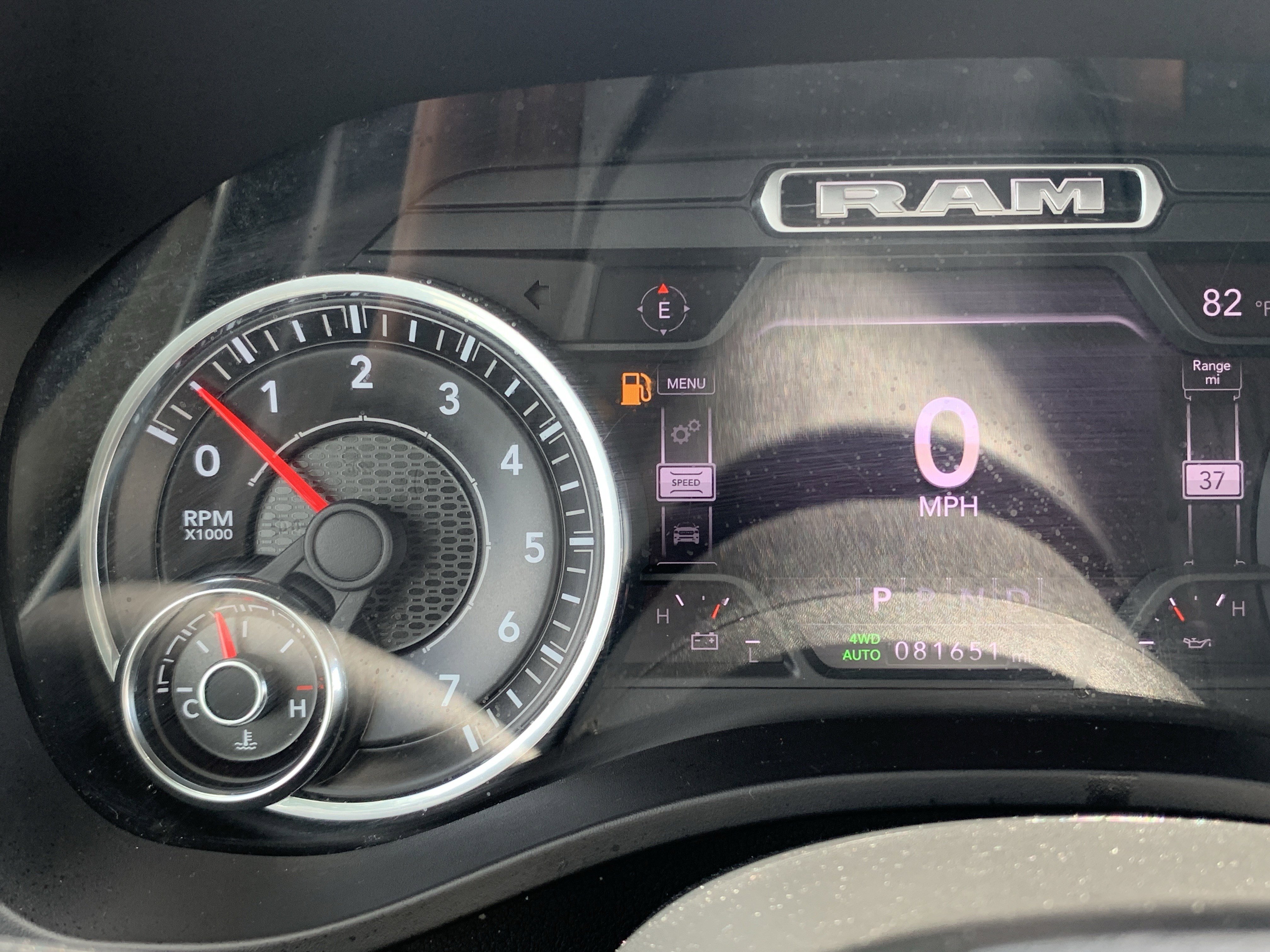 Used 2020 RAM 1500 Laramie AWD/4WD image 22