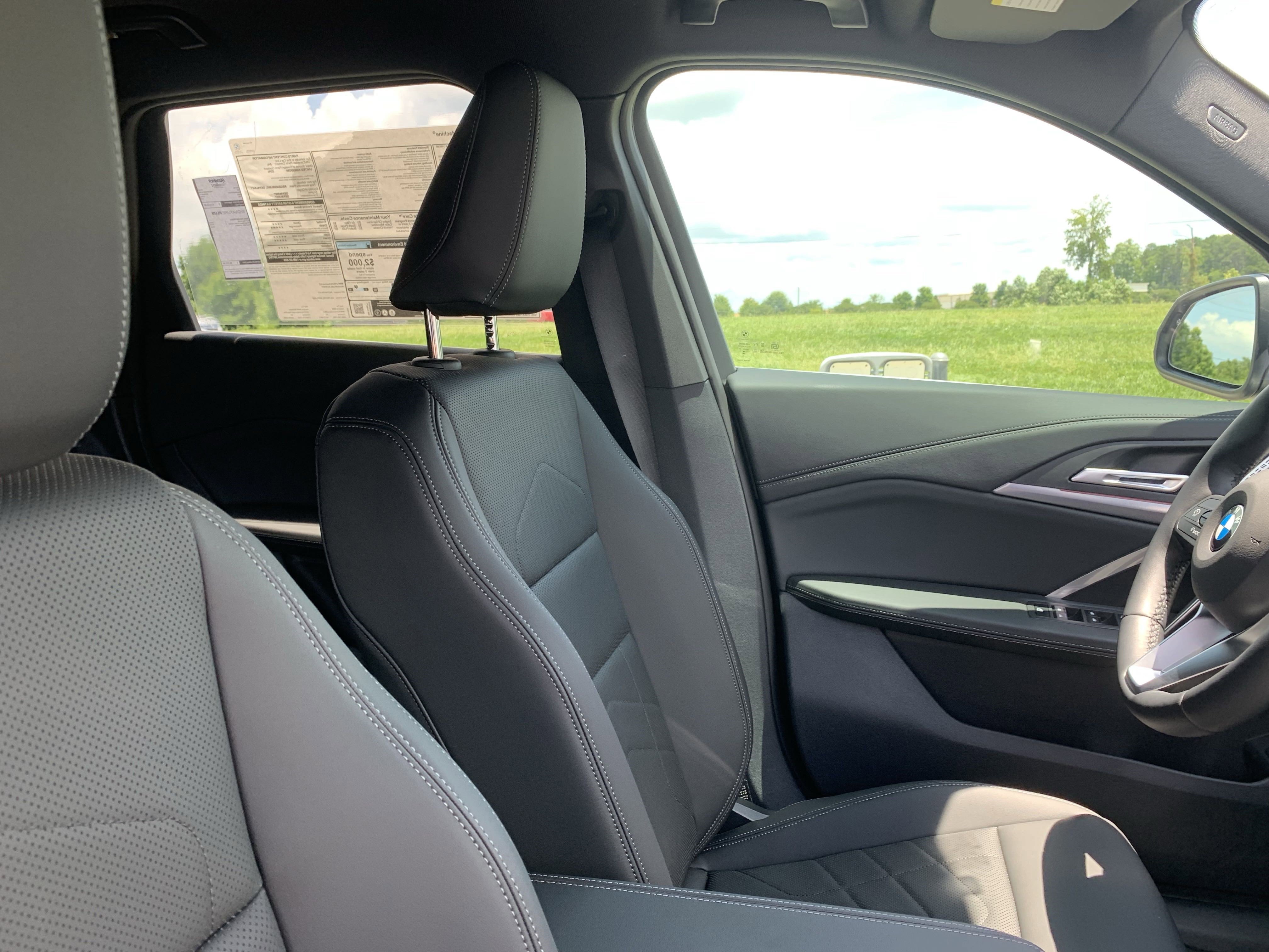 Used 2025 BMW X1 xDrive28i w/ Convenience Package image 21