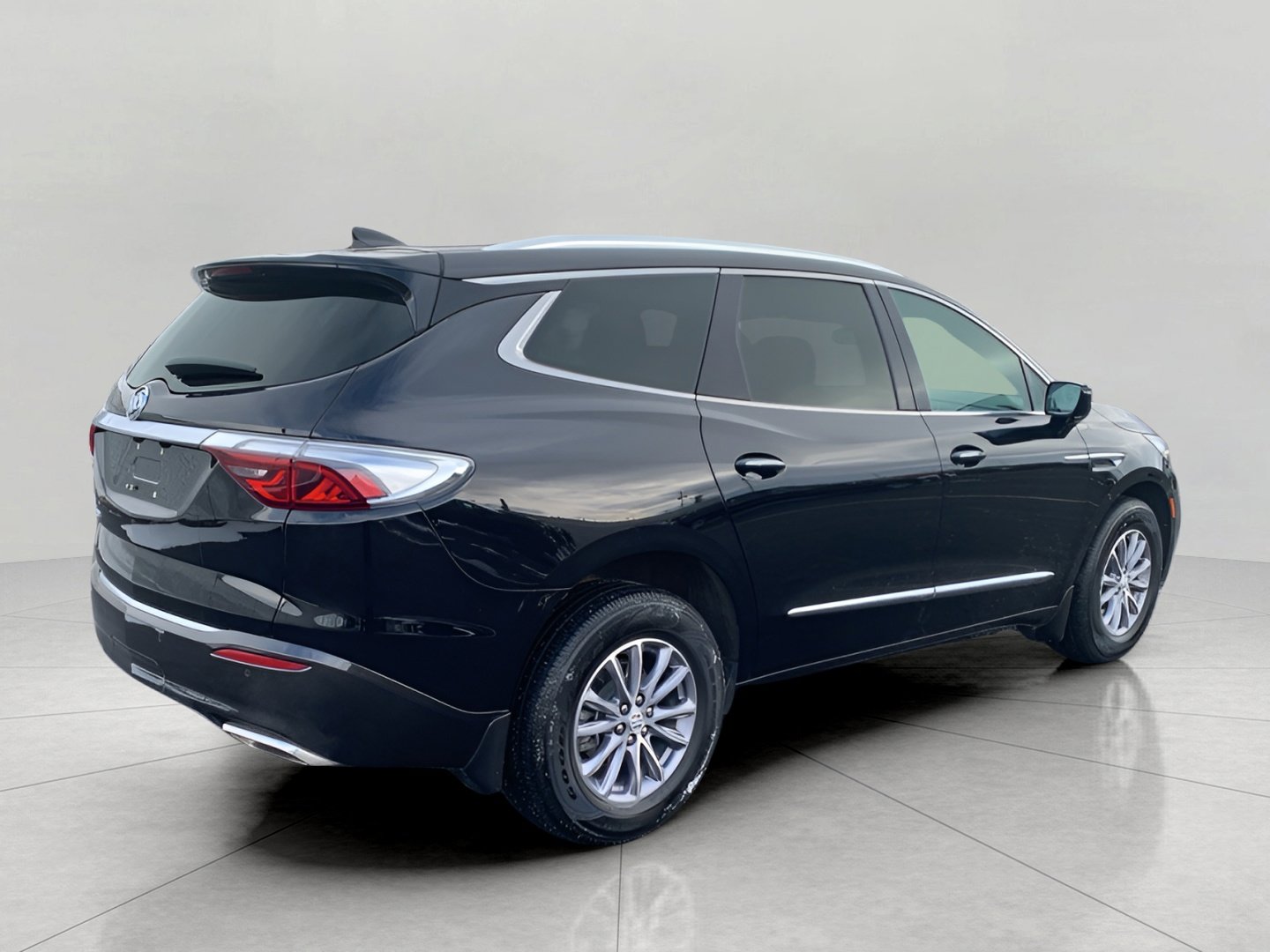 Used 2024 Buick Enclave Essence w/ Trailering Package, 5000 lbs. image 7