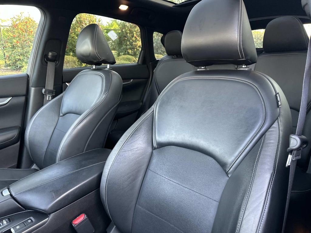 Used 2022 INFINITI QX50 Luxe w/ Appearance Package AWD/4WD image 27