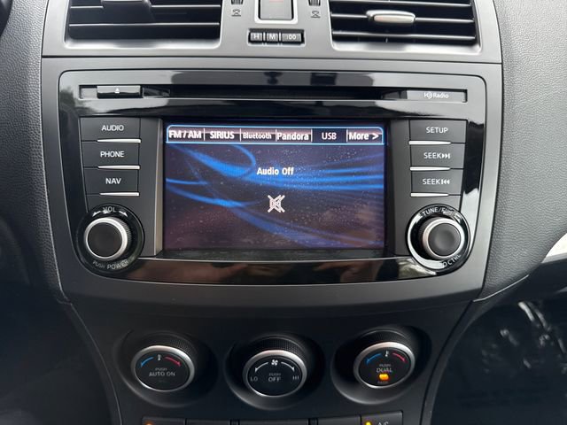 Used 2013 MAZDA MAZDA3 i Grand Touring w/ Tech Pkg FWD image 18