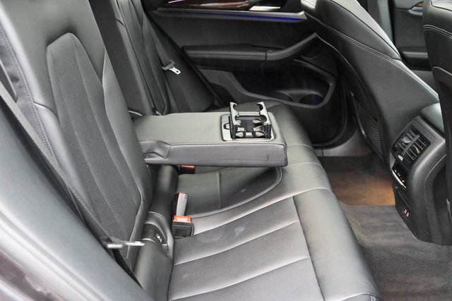 Used 2022 BMW X4 xDrive30i w/ Parking Assistance Package image 18