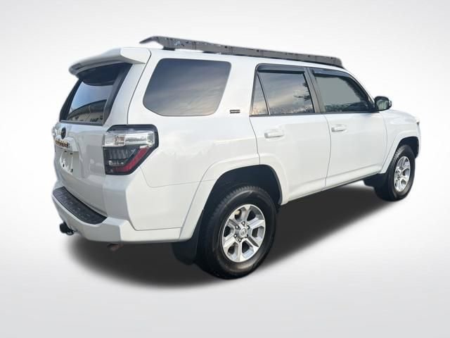 Used 2020 Toyota 4Runner SR5 Premium w/ Moonroof Package image 11