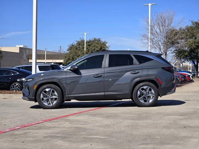 Certified 2025 Hyundai Tucson SEL image 4