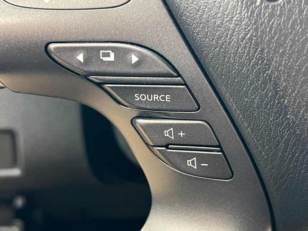 Used 2019 Nissan Murano SL w/ Cargo Package image 18