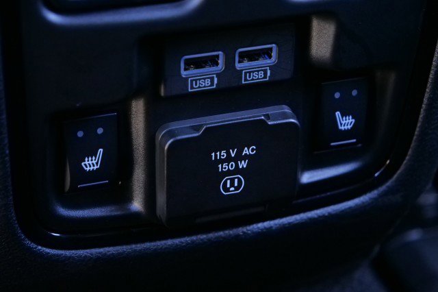 Used 2023 Dodge Durango R/T image 28