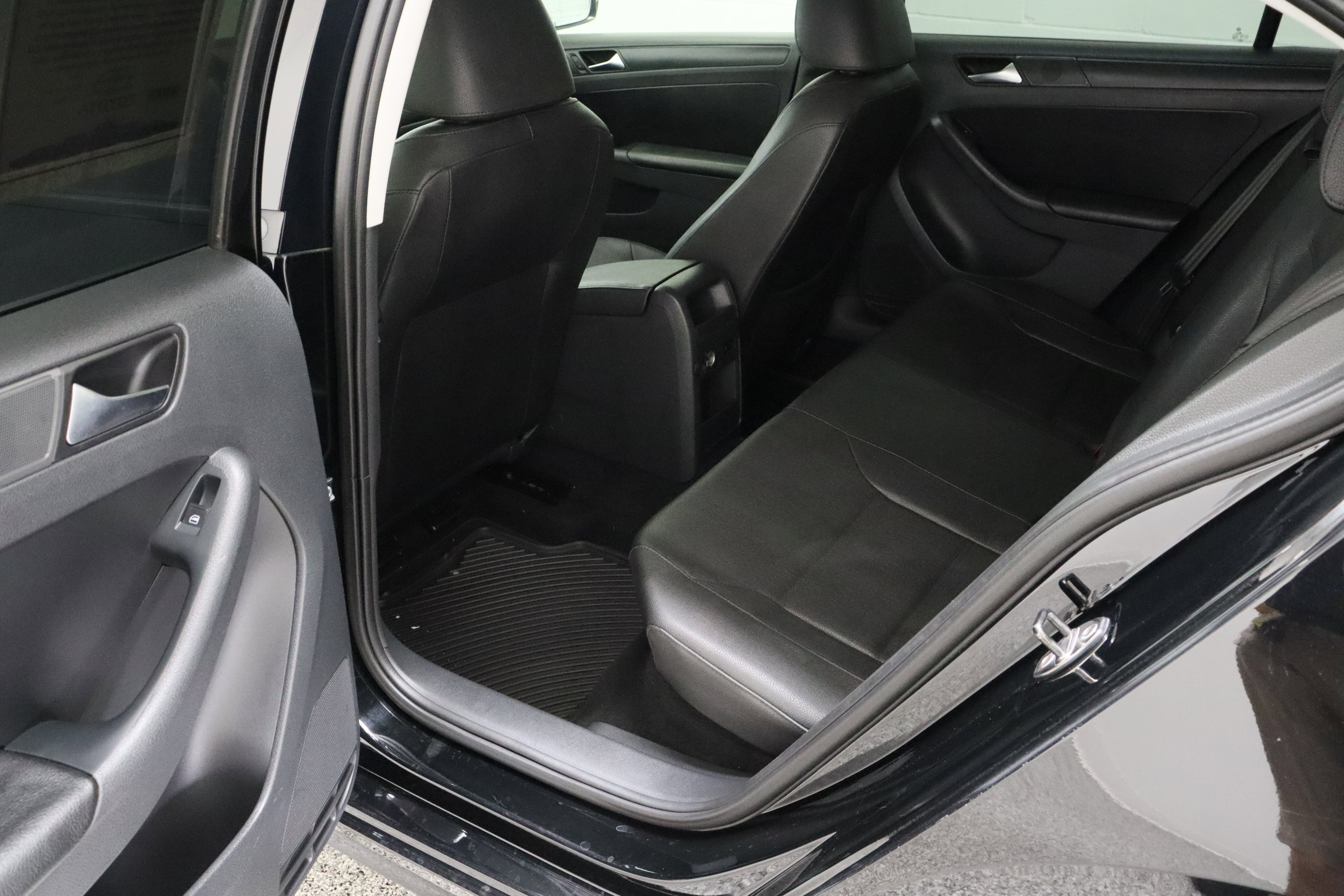 Used 2012 Volkswagen Jetta SE image 21