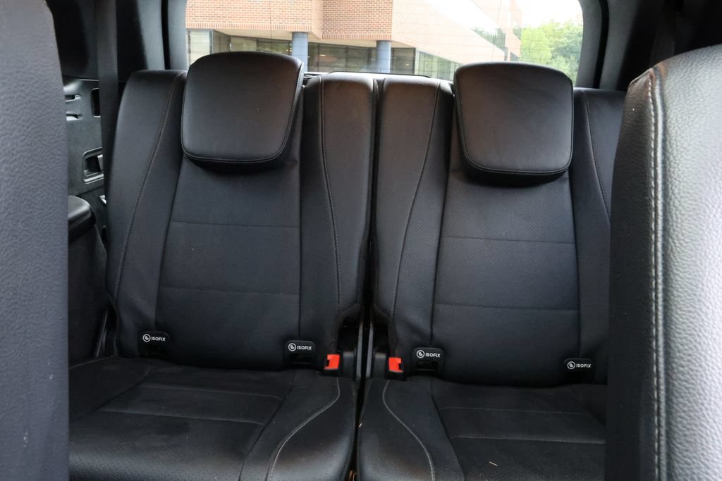 Used 2021 Mercedes-Benz GLS 450 4MATIC image 31