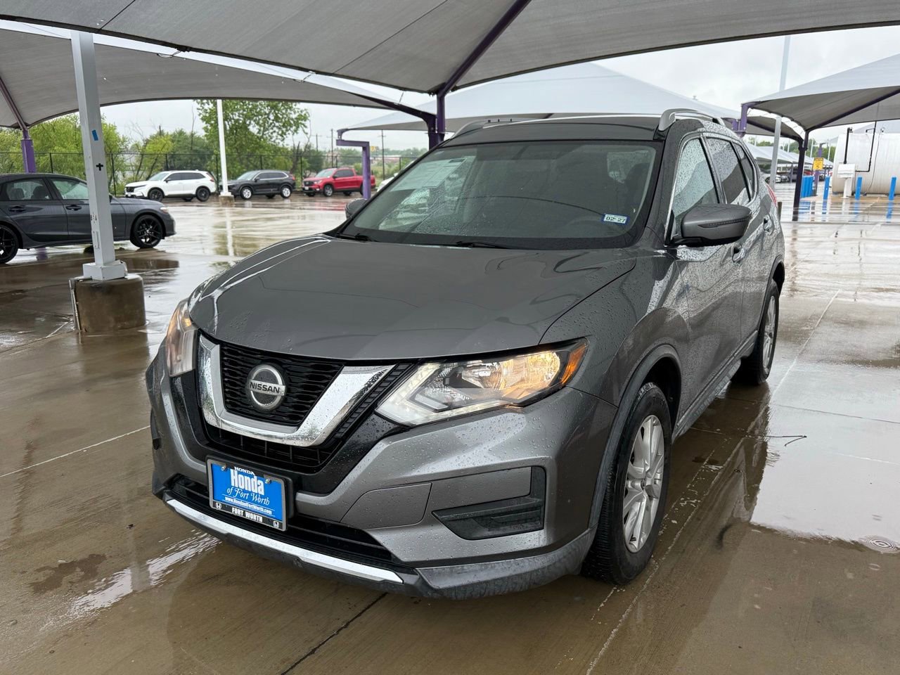 Used 2018 Nissan Rogue SV