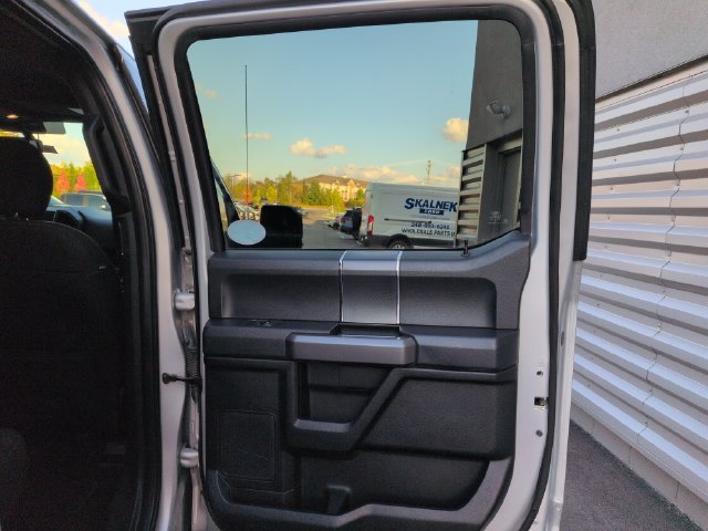 Certified 2019 Ford F150 XLT w/ Equipment Group 302A Luxury AWD/4WD image 16