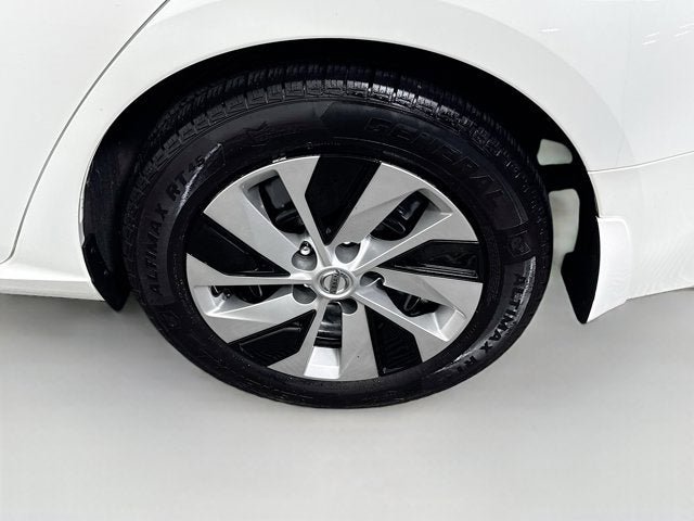 Used 2022 Nissan Altima 2.5 S FWD image 24