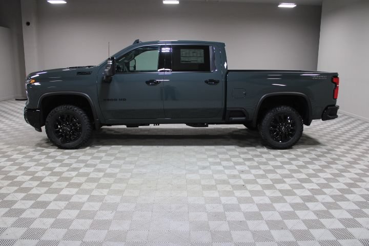 New 2026 Chevrolet Silverado 2500 LTZ w/ LTZ Plus Package AWD/4WD image 9