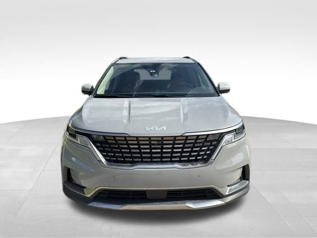 Certified 2024 Kia Carnival SX FWD image 8