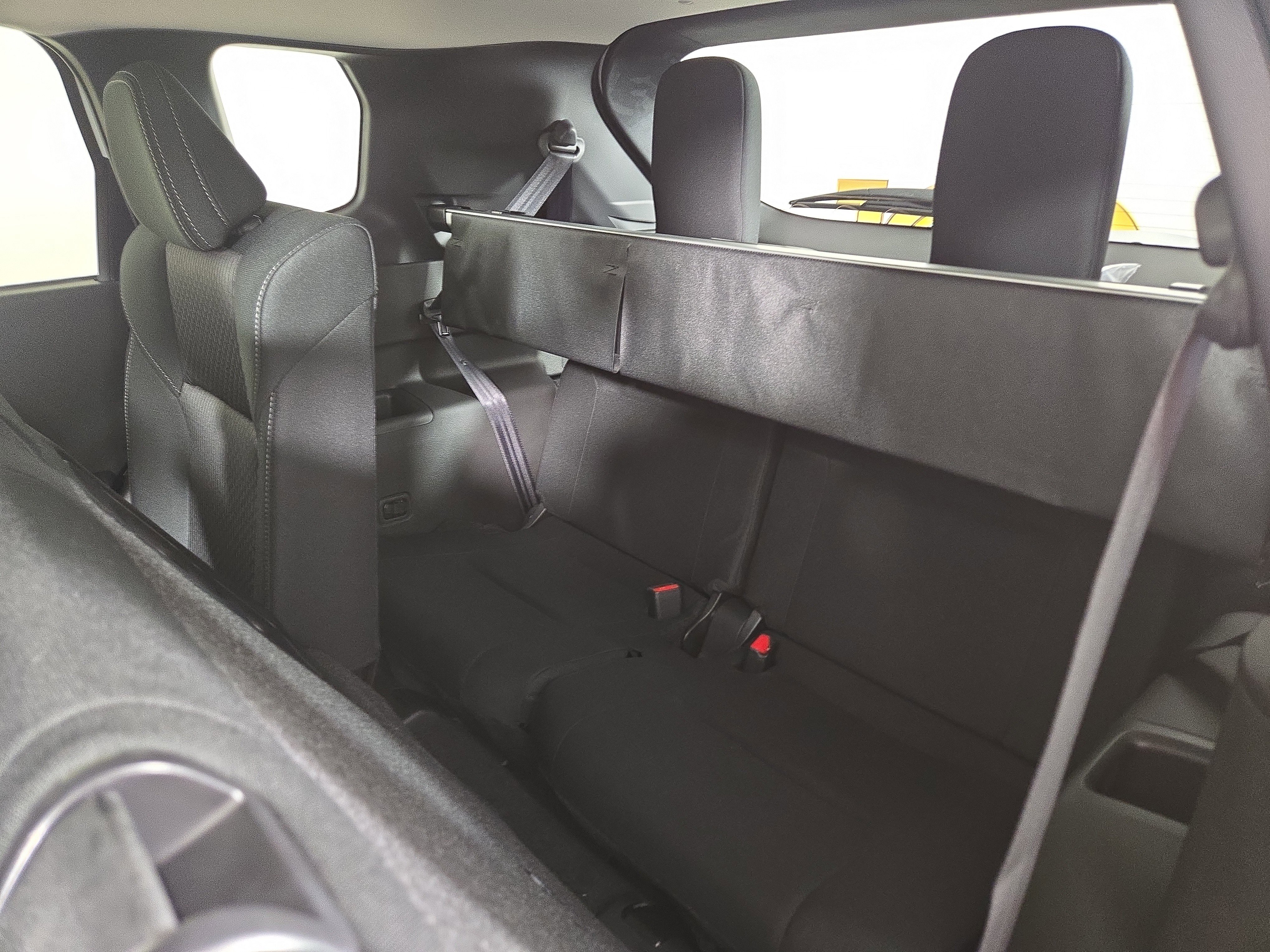 New 2025 Mitsubishi Outlander ES image 12