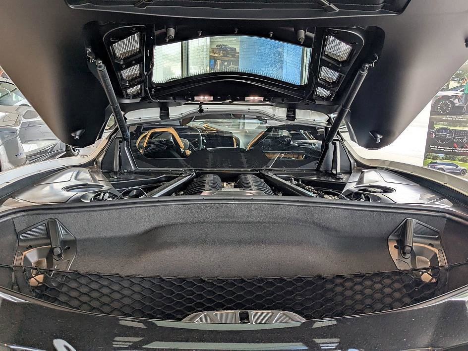 New 2025 Chevrolet Corvette Z06 w/ Stealth Interior Trim Package RWD image 26
