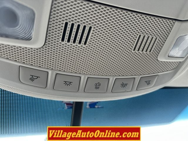 Used 2017 Ford Edge SEL w/ Utility Package FWD image 17