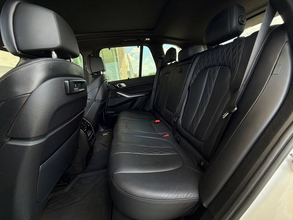 Used 2023 BMW X5 M50i w/ Parking Assistance Package AWD/4WD image 22