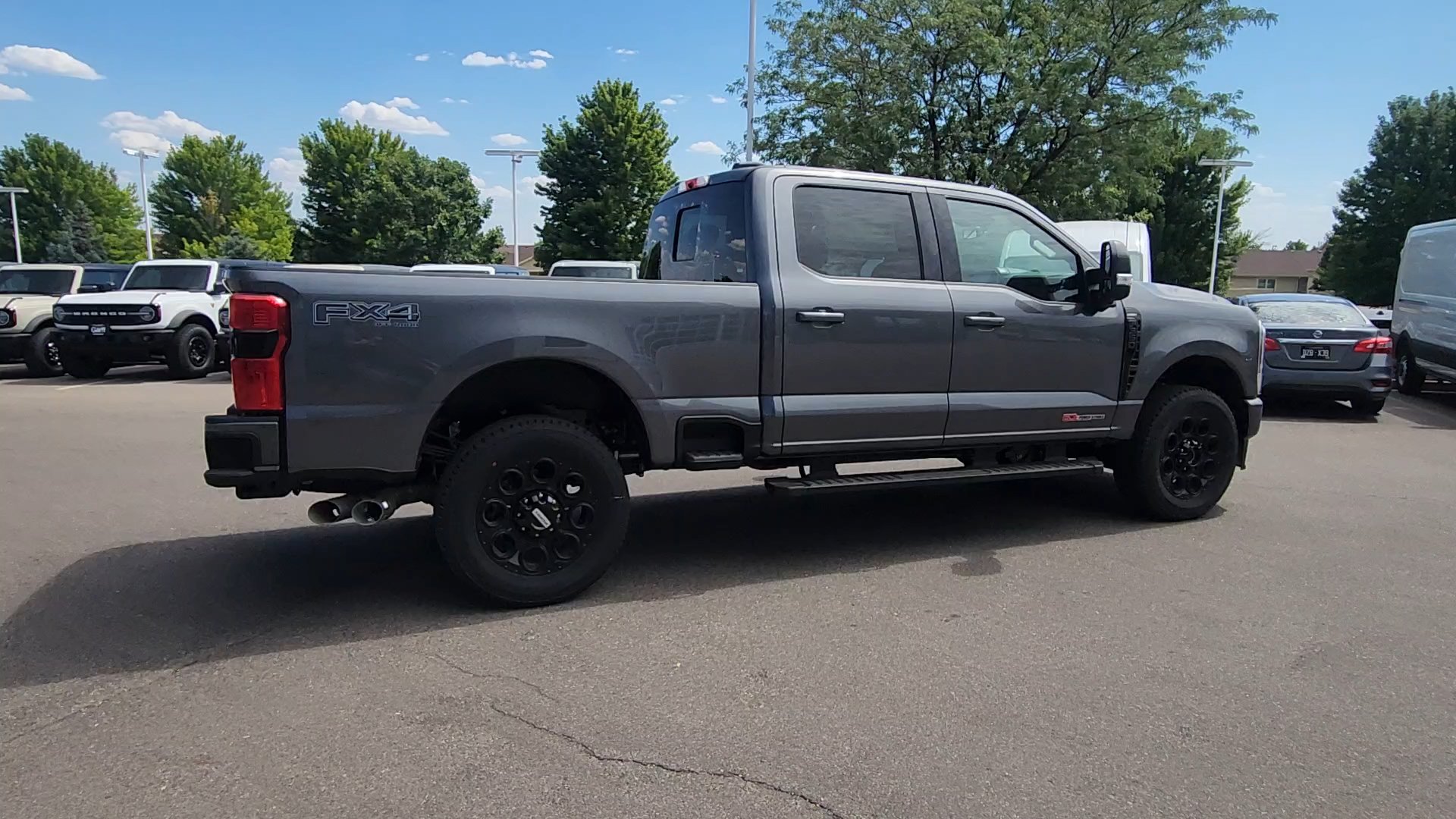 New 2026 Ford F350 Lariat w/ Black Appearance Package AWD/4WD image 10