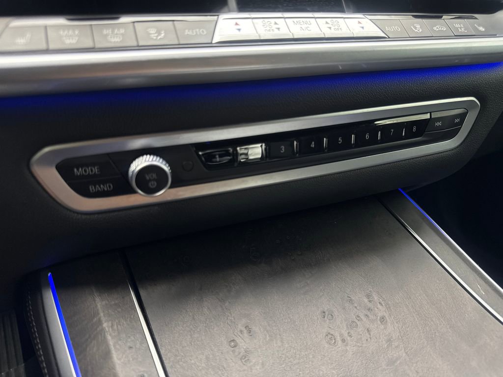 Used 2023 BMW X5 sDrive40i w/ Premium Package RWD image 68