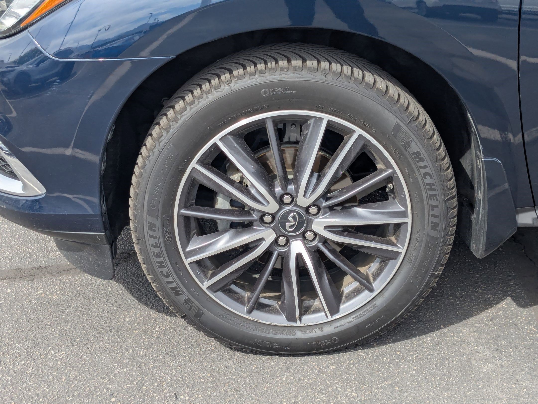 Used 2017 INFINITI QX60 Luxe w/ Deluxe Technology Package image 13