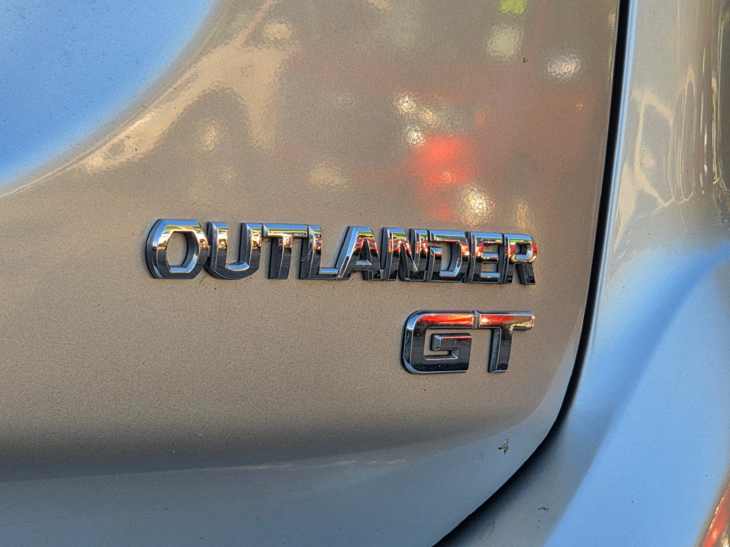 Used 2018 Mitsubishi Outlander GT AWD/4WD image 7