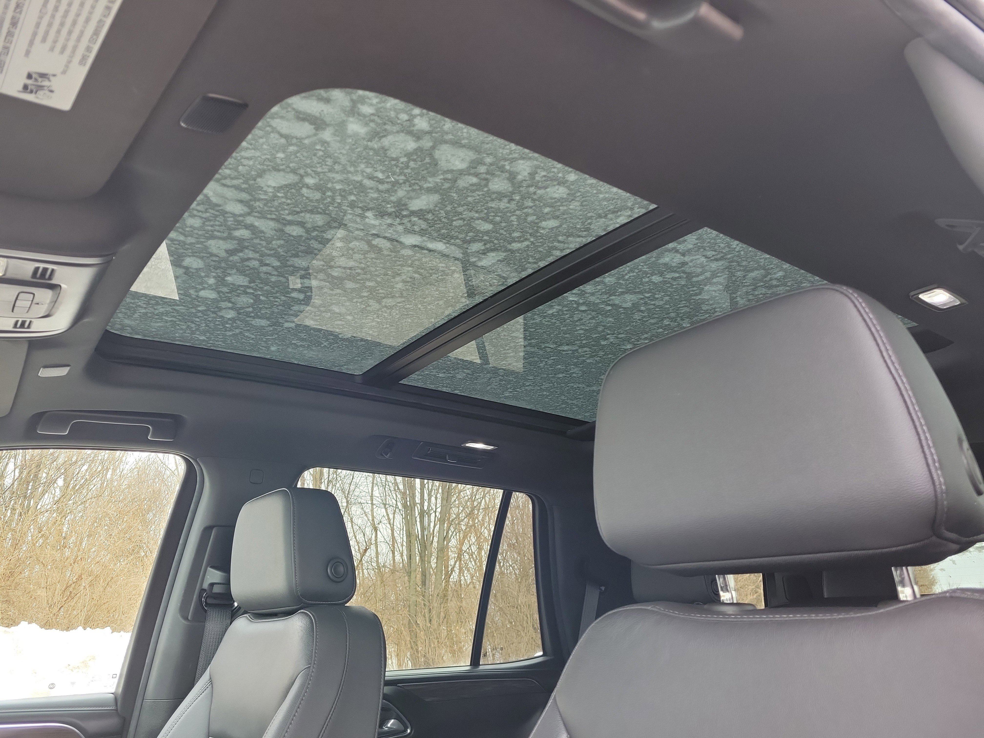 Used 2023 Chevrolet Tahoe Z71 w/ Luxury Package image 18