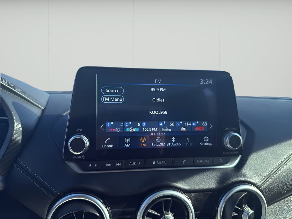 Used 2025 Nissan Sentra SV image 16