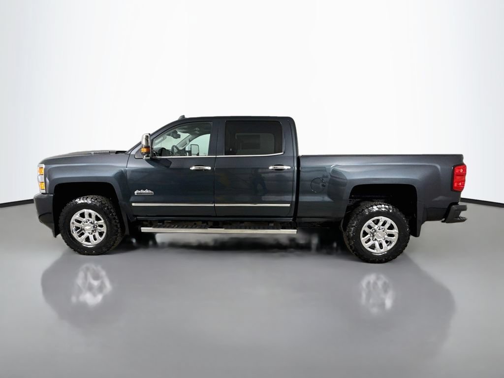 Used 2018 Chevrolet Silverado 3500 High Country w/ Duramax Plus Package AWD/4WD image 4