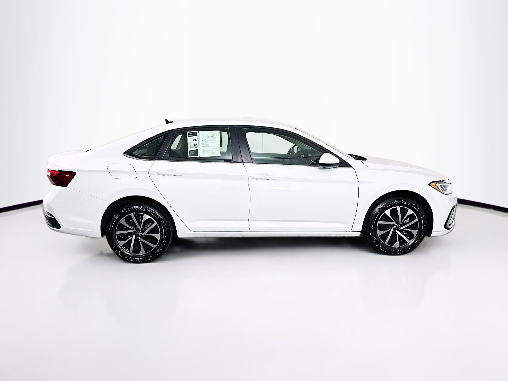 Used 2025 Volkswagen Jetta S image 10