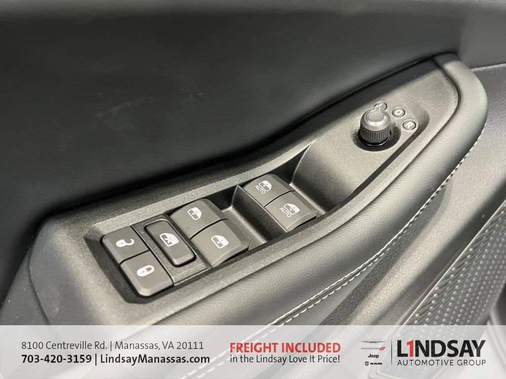 New 2025 Jeep Grand Cherokee L Laredo w/ Luxury Tech Group I image 23